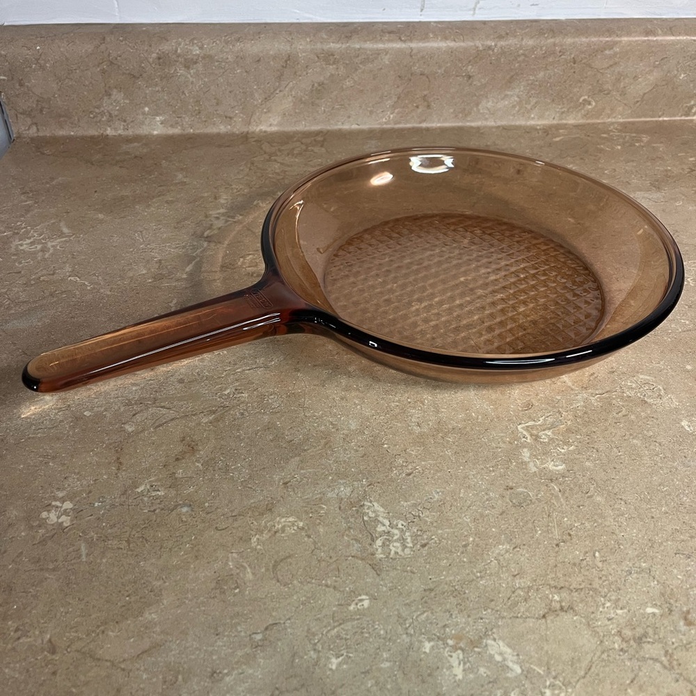 Visions Corningware Amber Glass Skillet